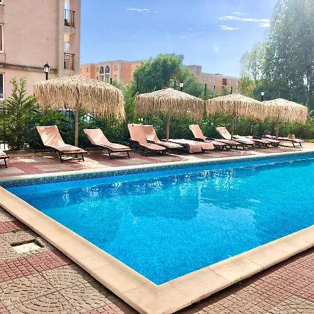 Apartmán Sunny View - Menada *