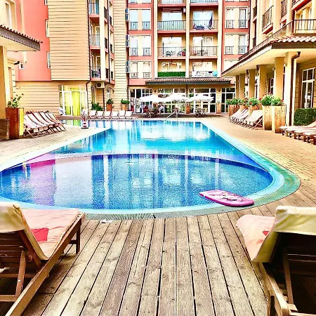 Sunny View - Menada Apartment *