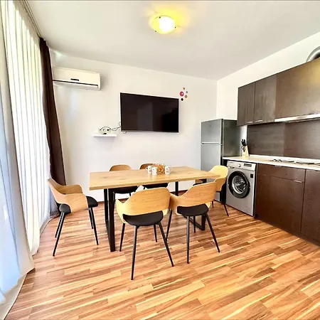 Sunny View - Menada Apartment *