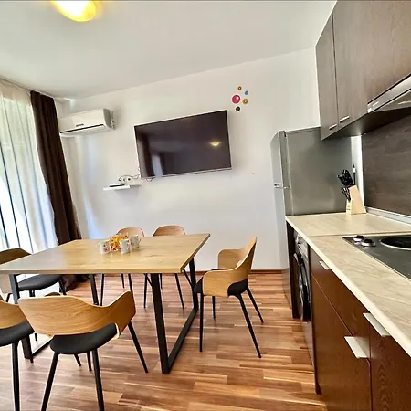 Apartment Sunny View - Menada Sunny Beach