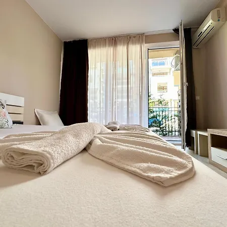 Apartment Sunny View - Menada *